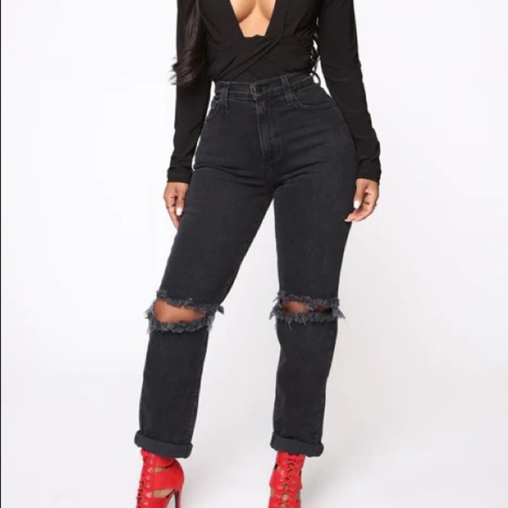 Fashion Nova Walk This Way Boyfriend Jeans